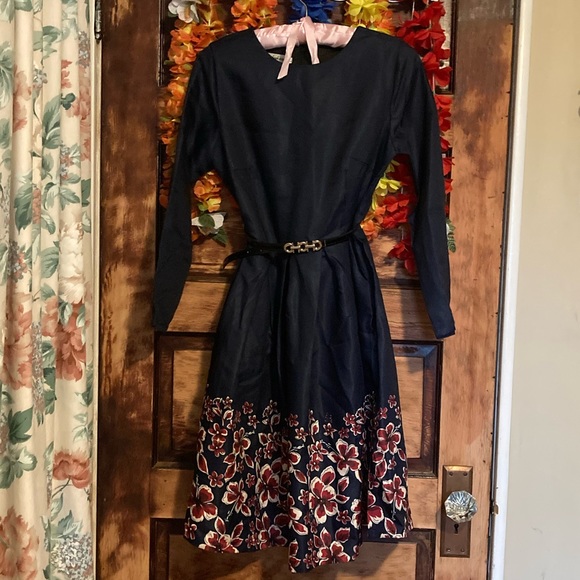 Retro Cocktail Dress - Picture 1 of 10